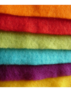 Prefeltro di lana in fogli... 2